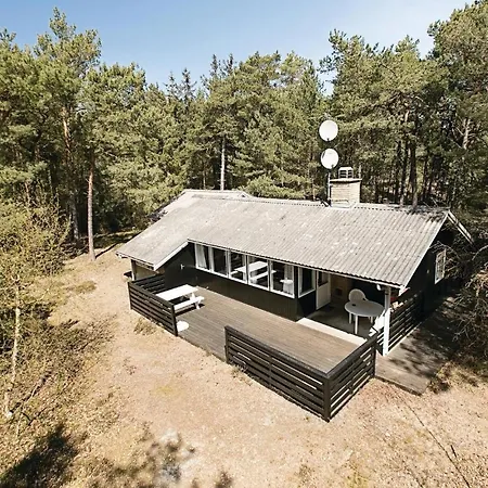 3 Bedroom In Nexo * Snogebaek